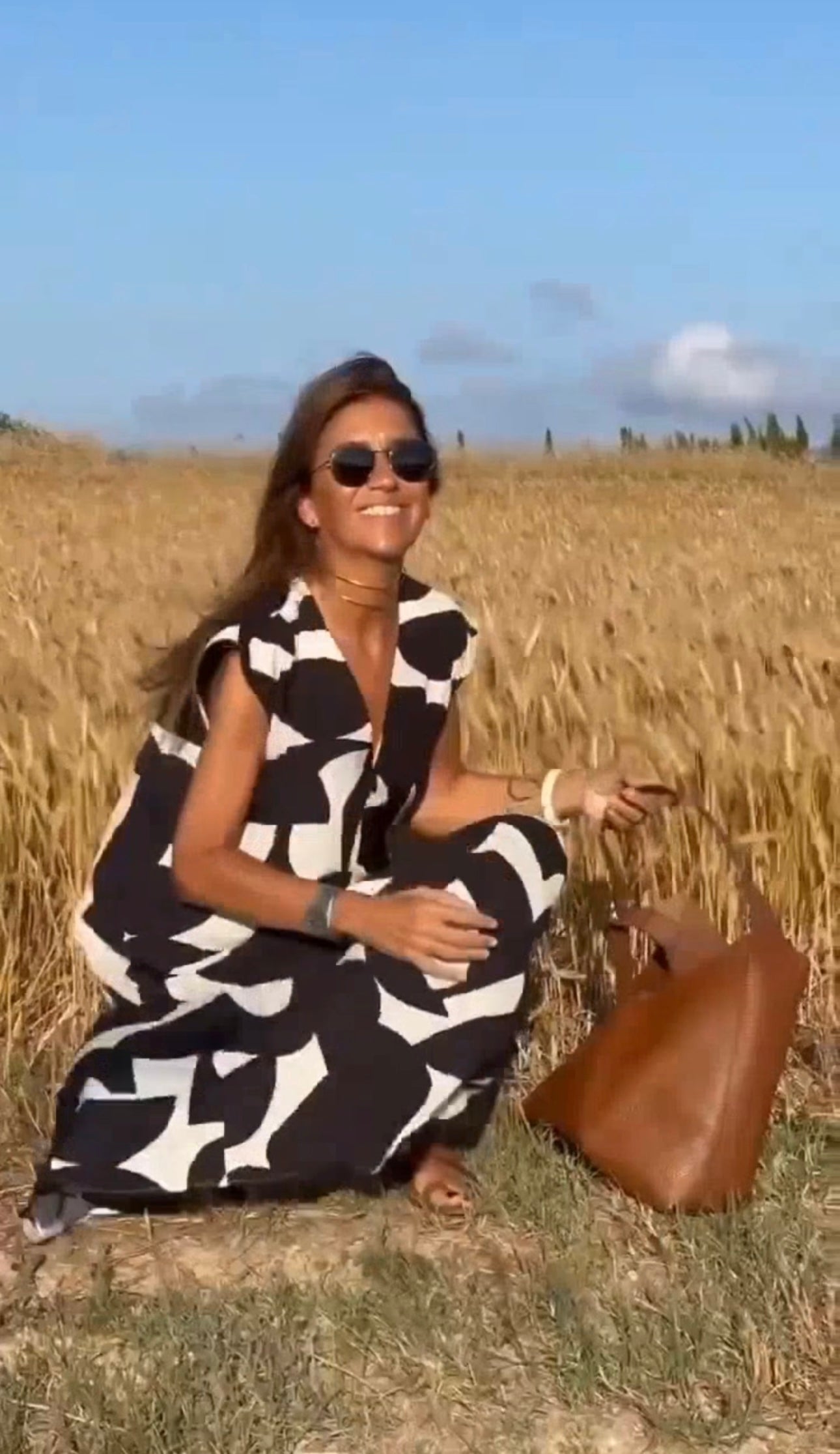 Vestido Elisabetta Milano – Elegância Contemporânea Europeia (Leve e Soltinho)