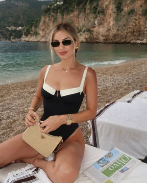 Maiô Isla com Recortes