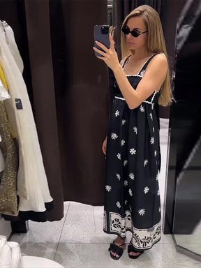 Vestido Vivienne Noir – Sofisticação da Alta Europa (Leve e Soltinho)