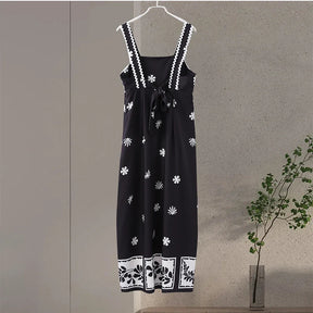 Vestido Vivienne Noir – Sofisticação da Alta Europa (Leve e Soltinho)